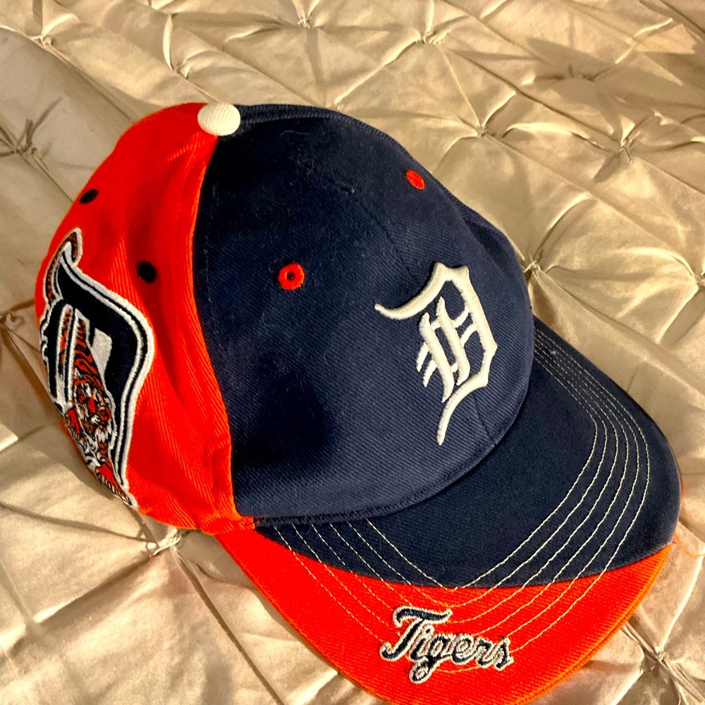 Detroit tigers baseball hat